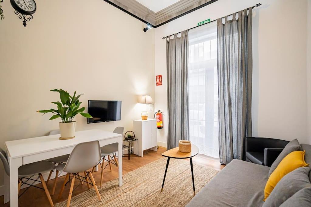 Chamberi - Quiet Flat, Ideal For Families Cas มาดริด ภายนอก รูปภาพ